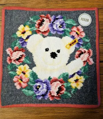 페이러 슈타이프 로테 손수건