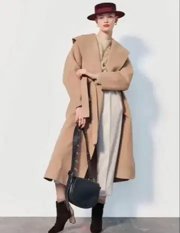 Drawer 베이지 롱 코트