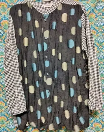 랜덤 도트 자카드 헤링본 x 스트라이프 블라우스