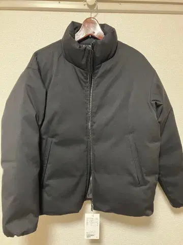 블랙 다운 자켓 S 사이즈