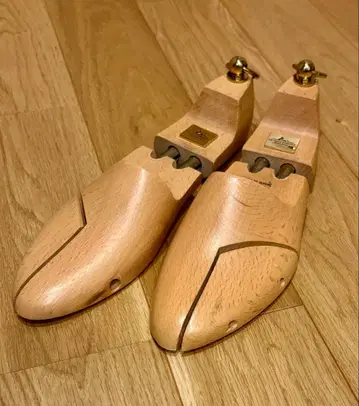 LA CORDONNERIE ANGLAISE 슈트리 41