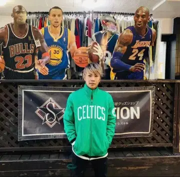 초레어! 선착순! DJ 긴타 착용 BOSTON CELTICS 트랙 자켓