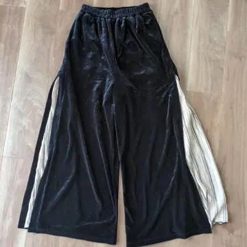 mmts 벨로아 슬릿 팬츠