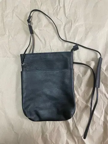 OURHOME 아워홈 핏 숄더백 블랙