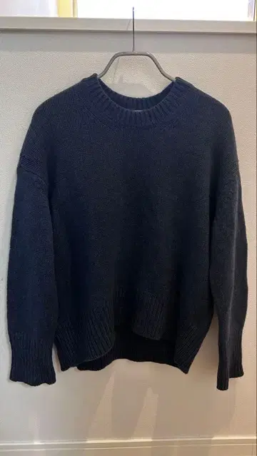 파인 울 크루넥 풀오버