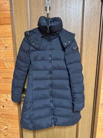 타트라스 다운 자켓