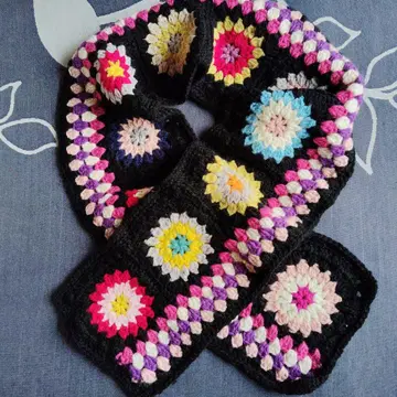 컬러풀 그래니 스퀘어 머플러, 핸드메이드