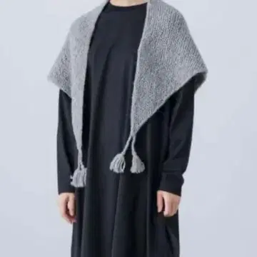 새상품 택 포함 카구레 페루 태슬 스톨 어반 리서치