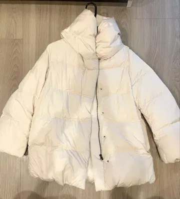 파우더 필 다운 숏코트 유니클로