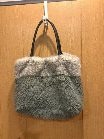 퍼 토트백 그레이 실버