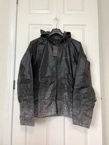 미사용 새상품 Armani Exchange 그라데이션 후드티