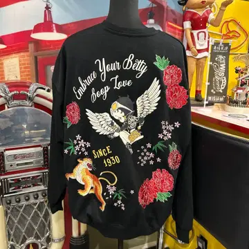 베티 자수 트레이너