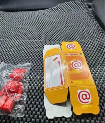 베어브릭 시리즈 3 베이직 i 익명 배송 네코포스