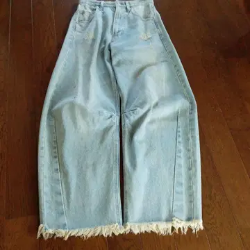 새상품급 mystic 청바지 사이즈 0