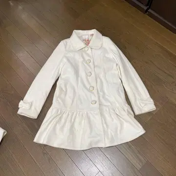 화이트 플레어 실루엣 코트 LIZLISA