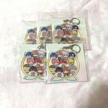 카라피치 아크릴 키링 세트