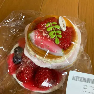 스퀴즈 리얼 녹아내리는 딸기 케이크