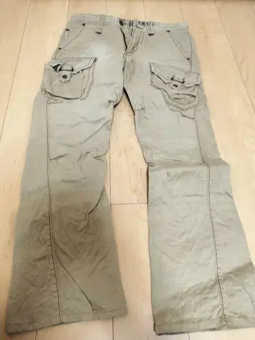 EDWIN 카고 팬츠 W78 H96 베이지