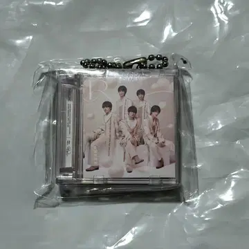 M!LK 리본 미니 재킷 키링