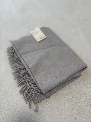 [미사용 새상품] MUJI 대형 스톨 60 x 200cm