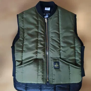 RefrigiWear 올리브 베스트