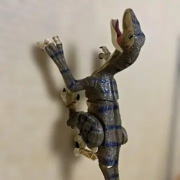 벨로키랍토르 피규어 리모컨 포함