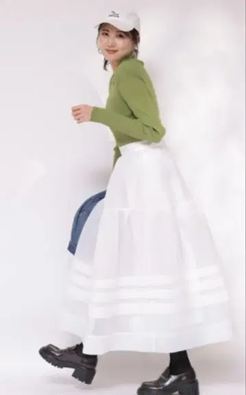 화이트 플레어 스커트 쉬폰 38