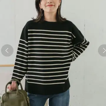 어반 리서치 도어스 패널 보더 보트넥 니트 긴팔