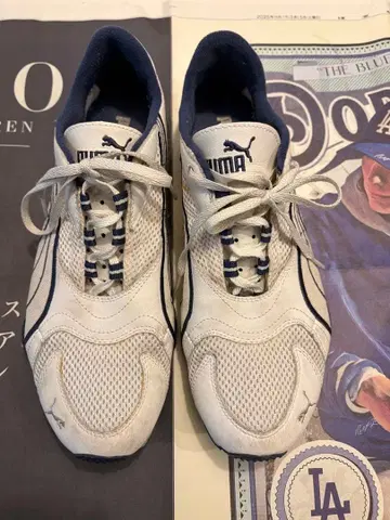 PUMA 메쉬 스니커즈 화이트/네이비