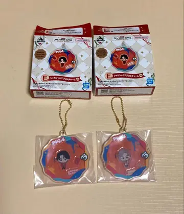 미세스 제일복권 바스락 아크릴 참 2종