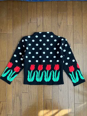 물방울 패턴 튤립 디자인 가디건