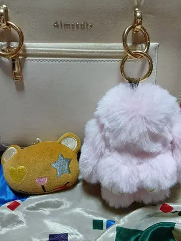 미사용 새상품 복슬복슬 동물형 키링 (핑크)