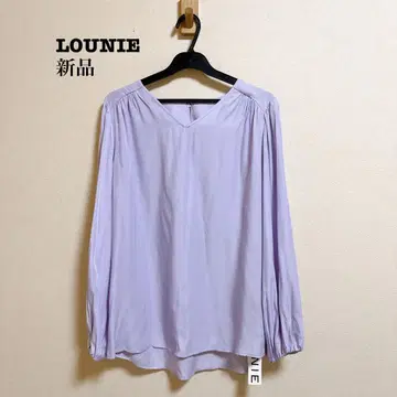 새상품 루니 벌룬 슬리브 V넥 블라우스 라벤더 36