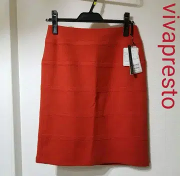 [택 포함 새상품] 오렌지 타이트 스커트 새틴 안감 부착