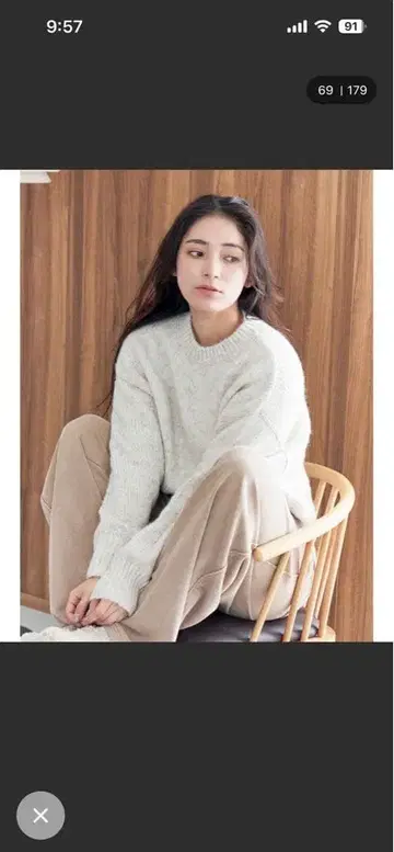 언그리드 컬러 모헤어 혼방 루즈 니트 아이보리