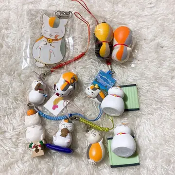 나츠메 우인장 냥코 선생님 스트랩 피규어 모음