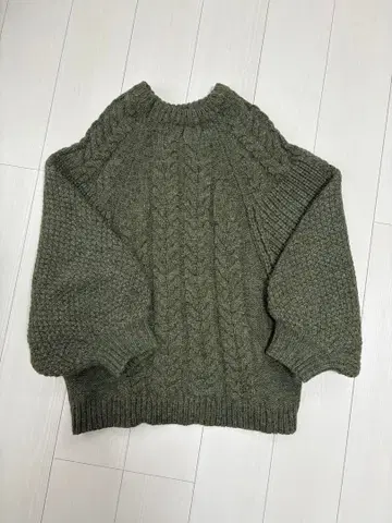 select MOCA 헤링본 돌먼 오버 니트