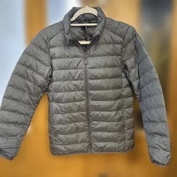 유니클로 울트라 라이트 다운 자켓 XS