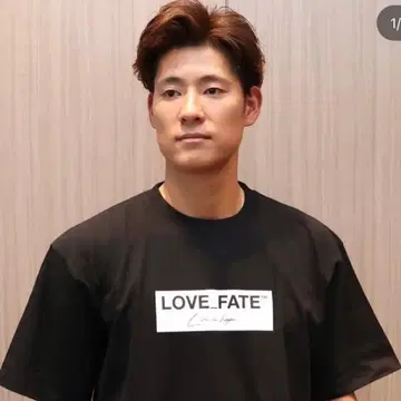LOVEFATE T셔츠 L사이즈
