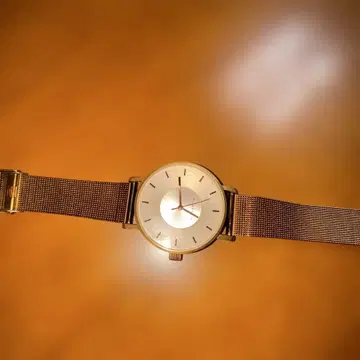 [KLASSE14의 시그니처 컬렉션인 [Volare (보라레)]