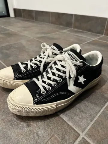 컨버스 스케이트보딩 블랙 스니커즈