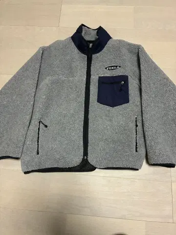 FEELS 보아 플리스 자켓