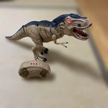 티라노사우루스 리모컨 포함