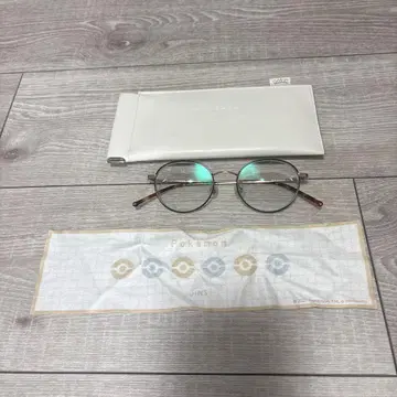 포켓몬 jins 콜라보 안경 히노아라시