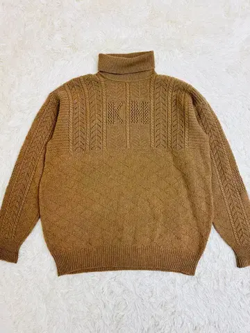 Karl Helmut KH 로고 터틀넥 울 니트