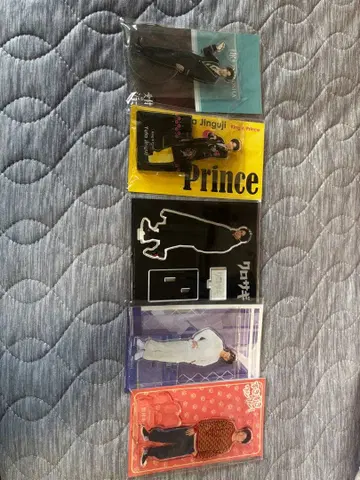 킹프리 아크릴 스탠드