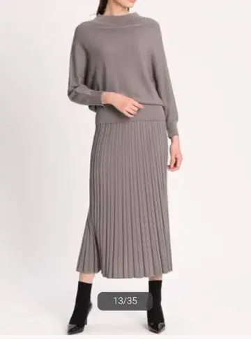 INED 이네드 홀 가먼트 돌먼 슬리브 니트 셋업 스커트