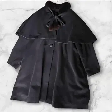 새상품급 퍼플 플리스 케이프 코트 퍼 포함 A라인 9R 울 100%