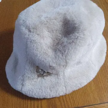 ANTEPRIMA 퍼 버킷햇