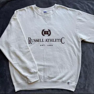 러셀 애슬레틱 맨투맨 트레이닝복 에크루 크림색